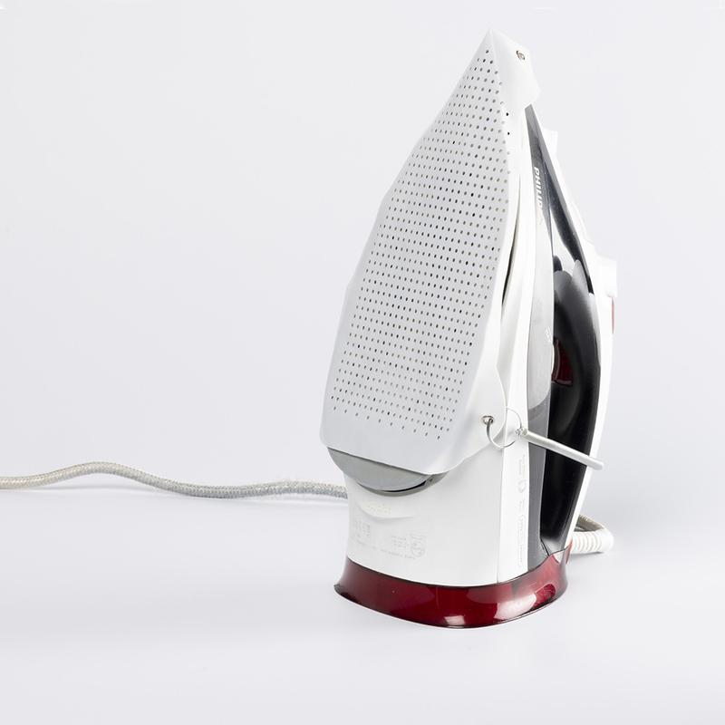 Piranha Iron Shield – Non-Stick Iron Cover for Ironing Protection